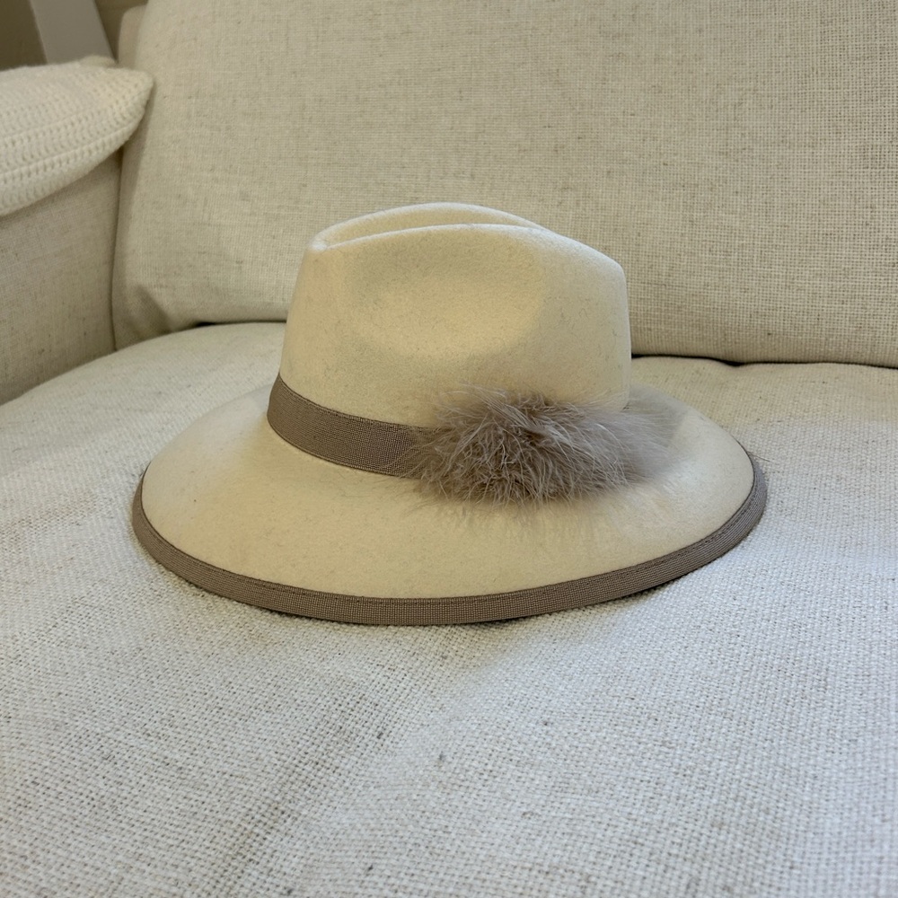 Helene Berman hat bnwt